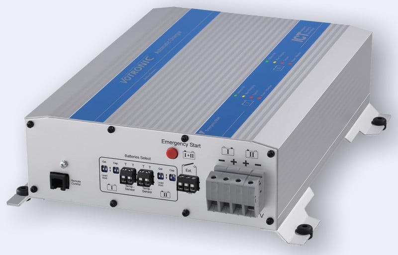 Votronic Automatic Charger VAC 1215/30 Duo - 0628 -mit Startüberbrückungsfunktion